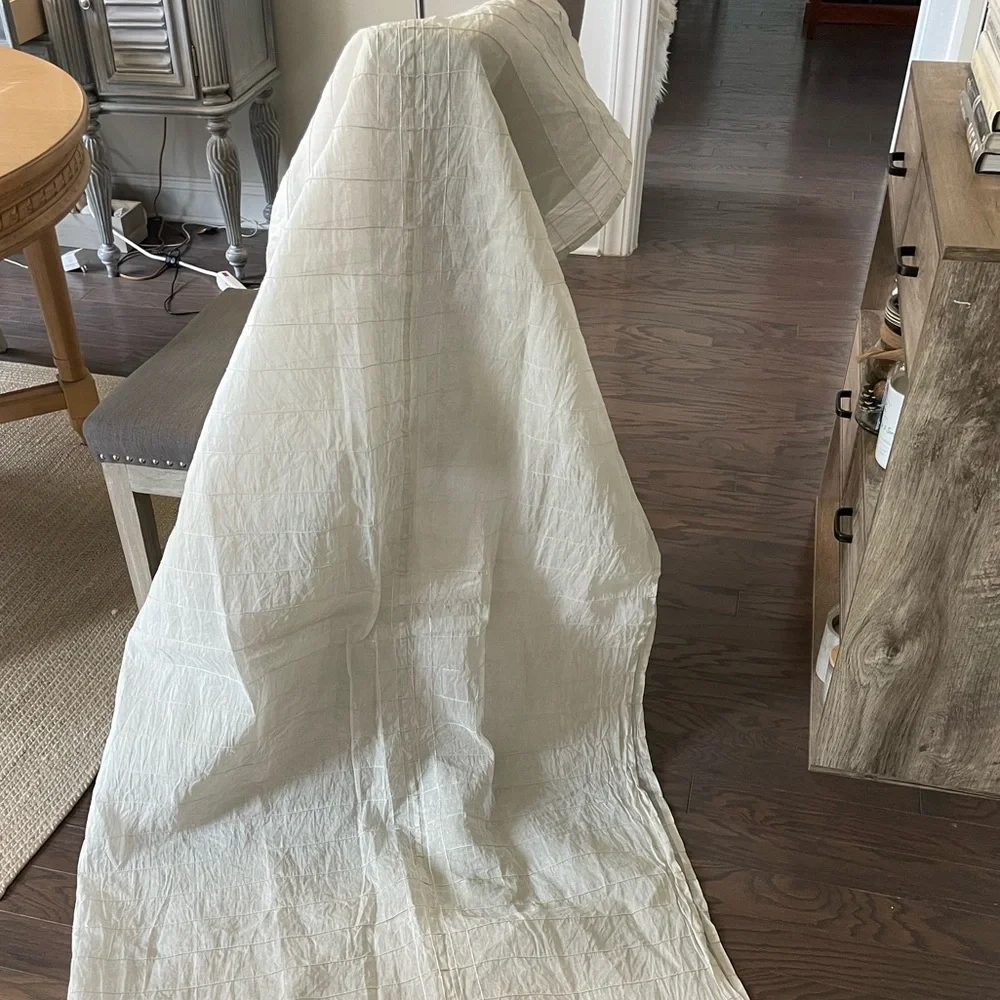 WEST ELM COTTON VOILE CRINKLE SHOWER CURTAIN 75x77